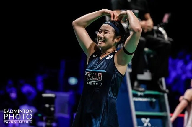 "이제 24살인데! 역사상 가장 성공한 선수" 안세영, 배드민턴 역사를 바꿨다...'부상 투혼' 끝 통산 47번째 우승 "그냥 미쳤다"
