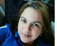 Dayana Cristina Duzoglou: Soberanos sin corona