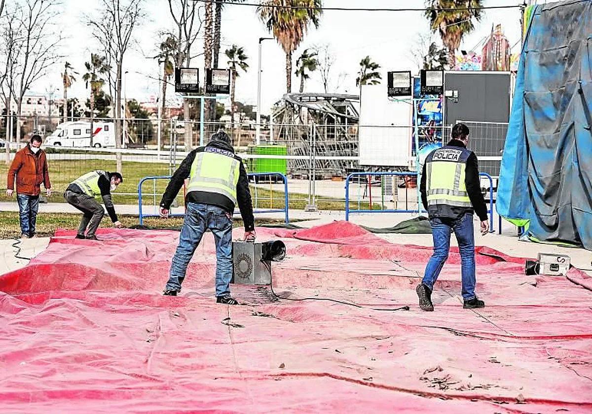 La Justicia concluye que el técnico de Mislata no estaba obligado a inspeccionar el hinchable que mató a dos niñas