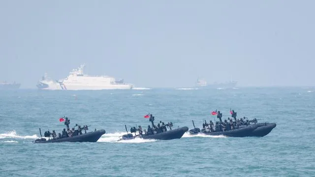 Taiwan und China: Taiwans Küstenwache drängt 16 chinesische Schiffe zurück