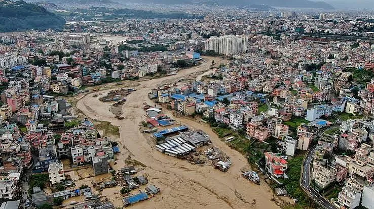 Nepal: Balanço provisório sobe para 584 mortos nos dois lados da fronteira