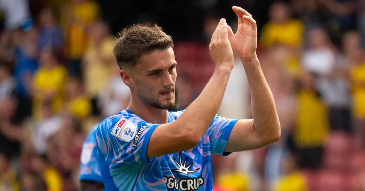 Treinador do Southampton fala do interesse do Benfica em Harwood-Bellis