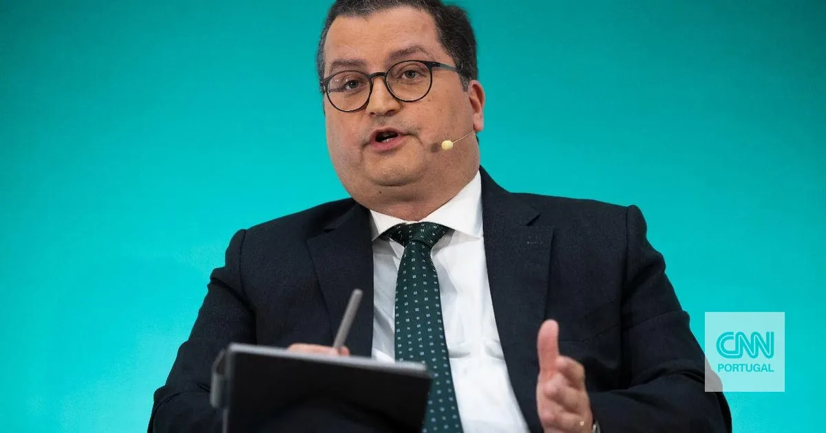 "Se não atualizássemos, daqui a algum tempo estaria uma parte substancial dos portugueses a pagar". Miranda Sarmento explica "ajuste" na taxa de solidariedade