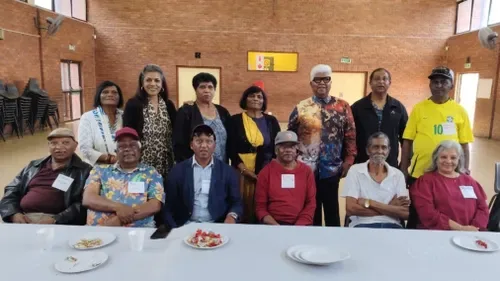 Former pupils reunite to remember Wentworth’s ‘Cabbage Primary School’