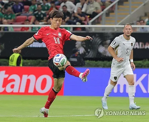 이재성, 시즌 첫 공식전서 첫 도움…팀은 포칼 1라운드 9-0 대승