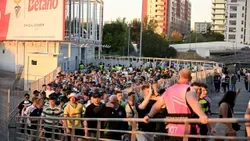 Adeptos do Celtic queixam-se da deslocação a Lisboa: «Fomos tratados como animais»