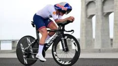 GB's Backstedt wins world time-trial silver