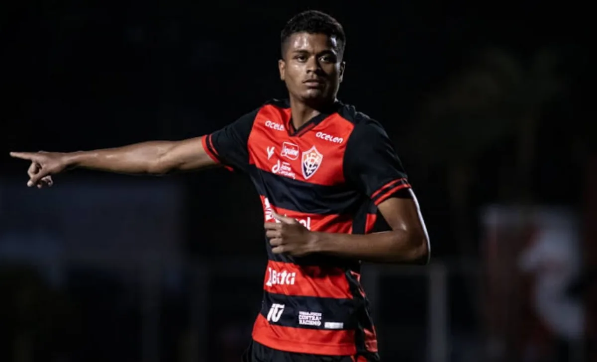 Atacante revelado pelo Vitória entra na mira da Inter de Milão