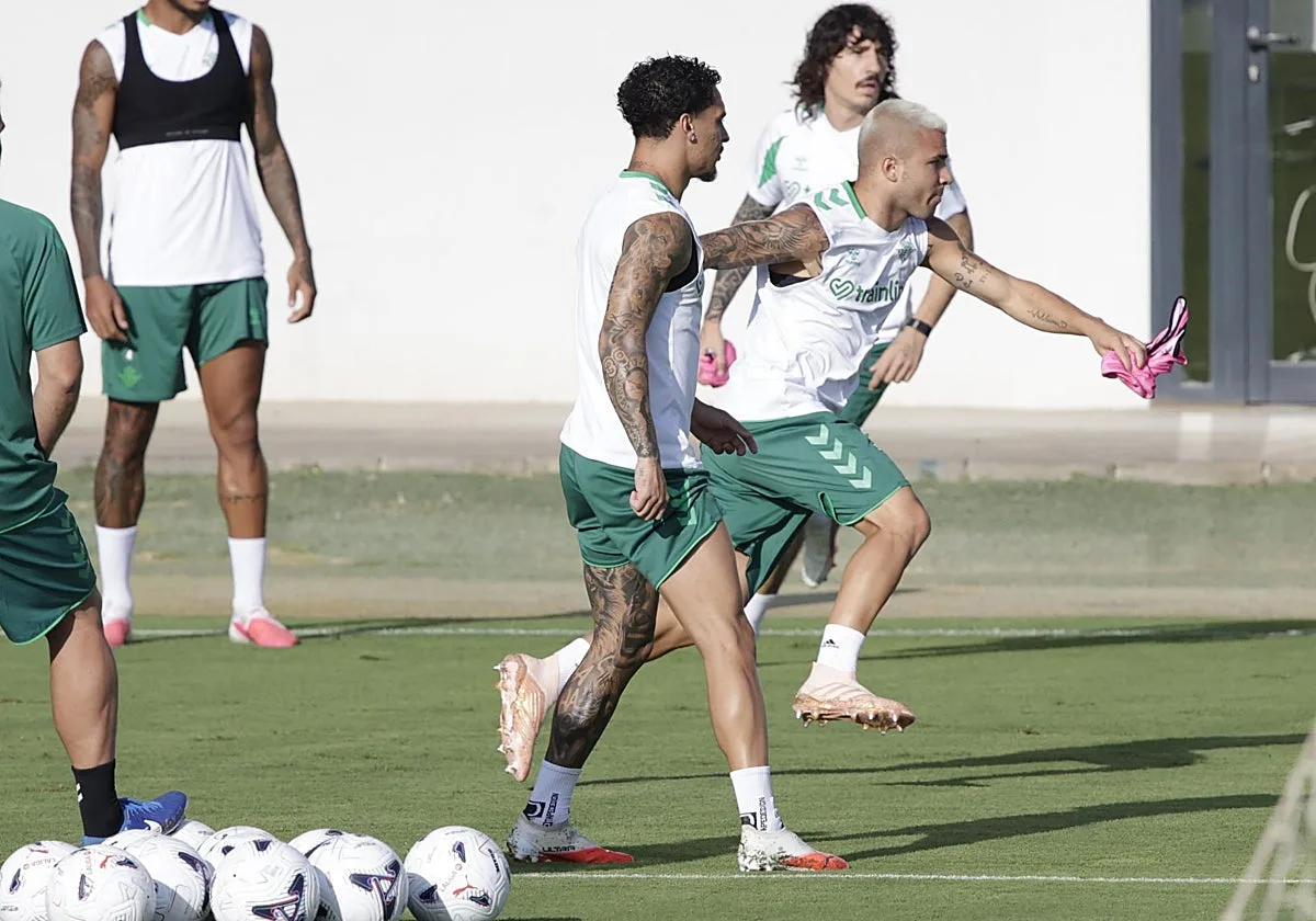 El Betis le pide al Hull City ocho millones por el 70 por ciento del pase de Pablo García