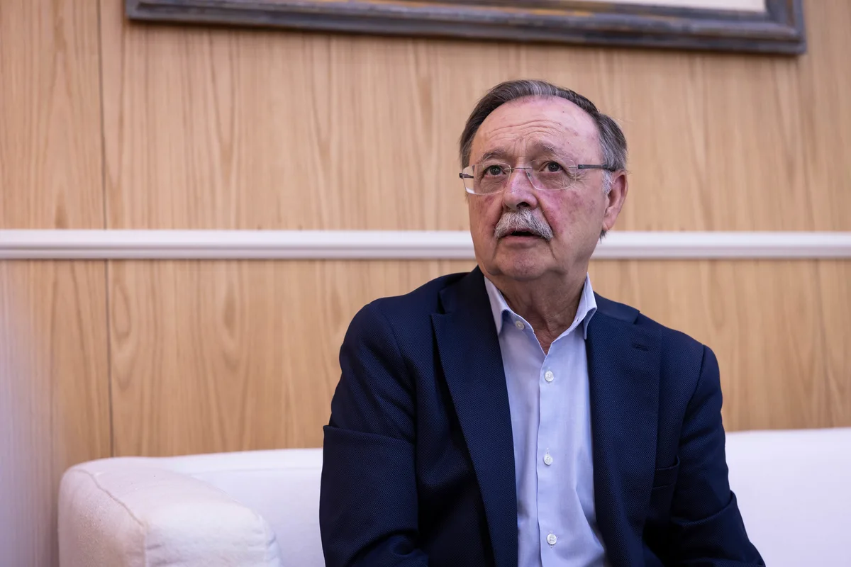 Vivas afirma que Moncloa le pidió "que no llamara más" tras días advirtiendo sobre la crisis migratoria porque se estaba poniendo "muy pesado"