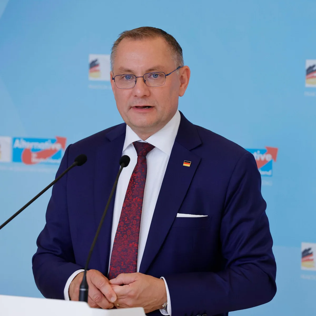 Erderwärmung - Hitzewochen waren für AfD-Chef Chrupalla ein "ganz normaler Sommer"
