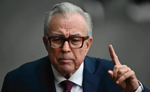 Rocha pide licencia de nuevo a la gubernatura de Sinaloa; asegura que la nación y la 4T están por encima de todo