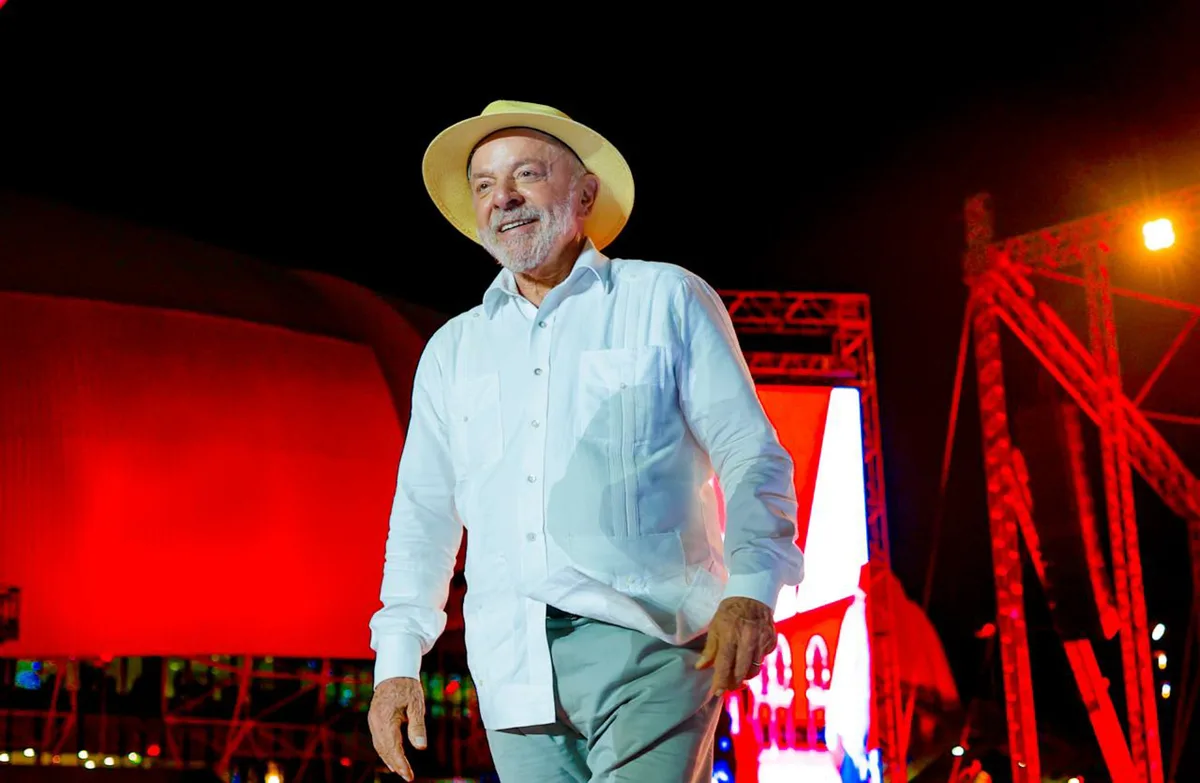 Lula dá entrevista à Record e fala sobre Lulinha, Marcola e Trump