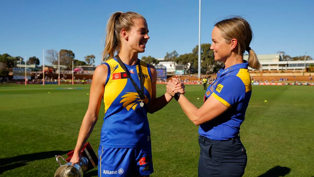 AFLW 2026: West Coast Eagles re-sign coach Daisy Pearce on new two-year deal