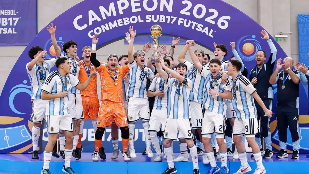 La selección argentina le ganó 2-1 a Brasil en el suplementario y se quedó con el Sudamericano Sub 17 de futsal: el alocado festejo