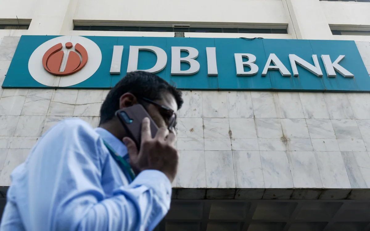 Buzzing stock: IDBI Bank extends rally to 5th day, jumps 5% on huge volume