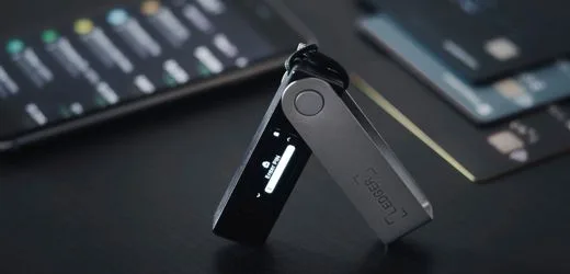 Aufregung um Ledger: Warum Krypto-Käufer panisch Hardware-Wallets auseinandernehmen