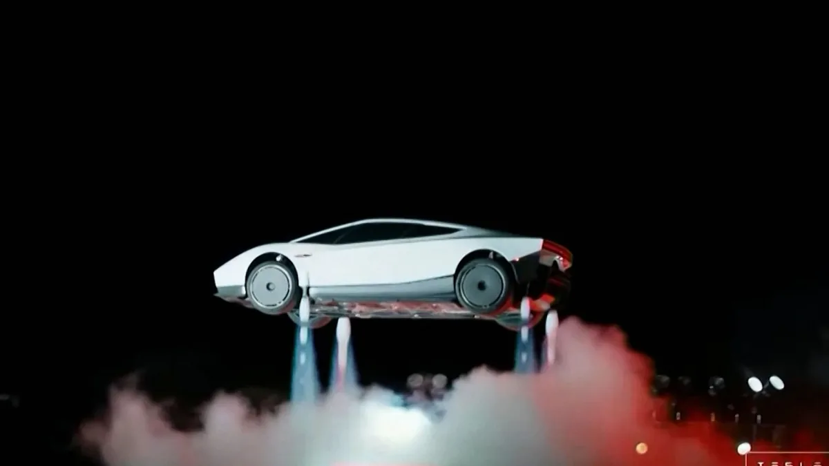 „Wie eine Rakete“: Fliegender Tesla-Roadster ruft US-Verkehrsbehörde auf den Plan