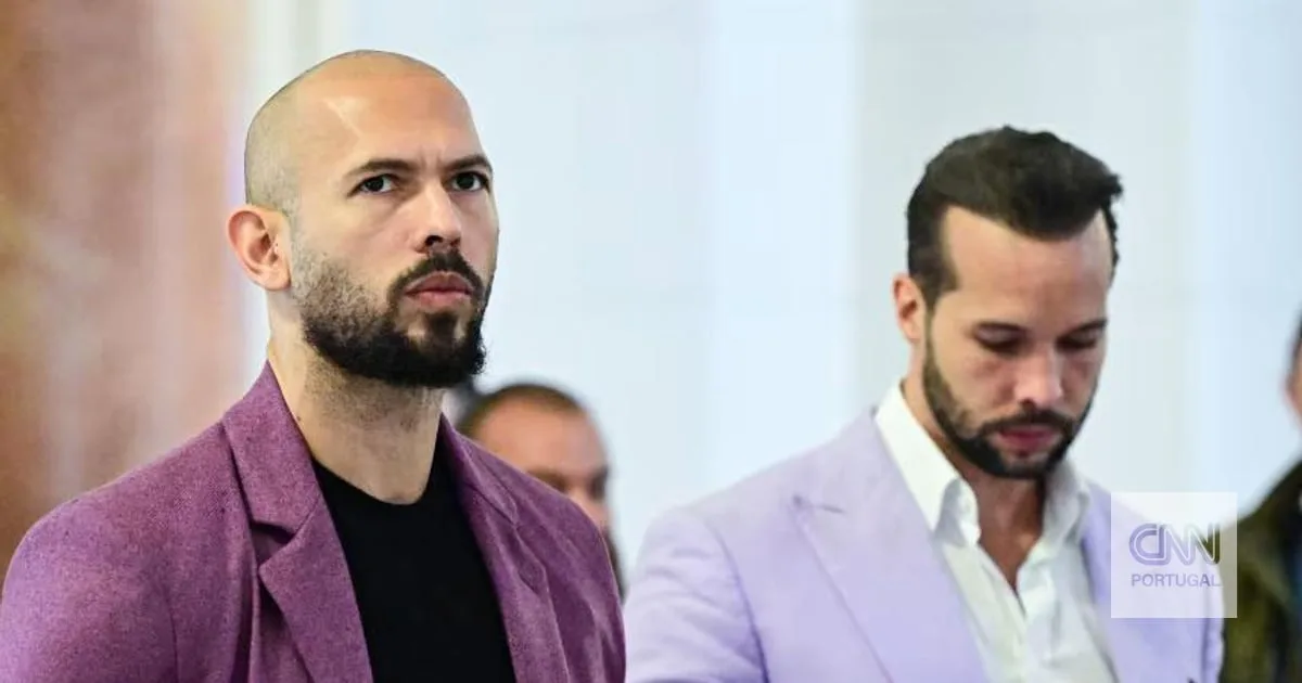 Juiz nos EUA adia decisão sobre fiança dos influenciadores Andrew e Tristan Tate