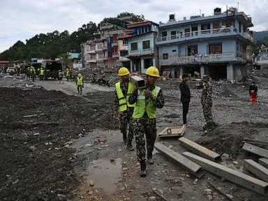 Nepal floods death toll climbs to 1,252 as rescue efforts continue