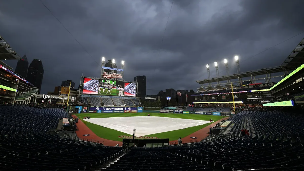 Rays, Guardians to resume ALCS on Saturday after Game 4 postponed by rain