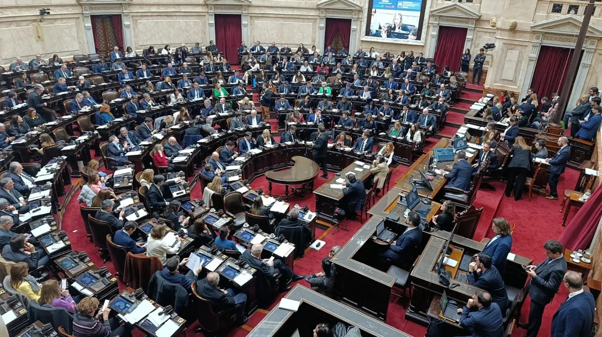 Diputados: LLA prevé una sesión maratónica y apuesta a lograr quórum para tratar la reforma del BCRA