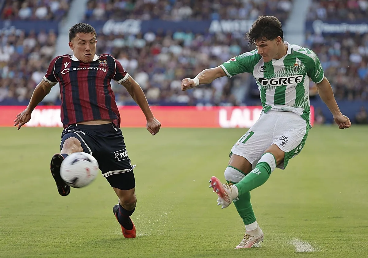 Levante - Betis: resumen, goles y última hora del partido de LaLiga EA Sports hoy en vivo