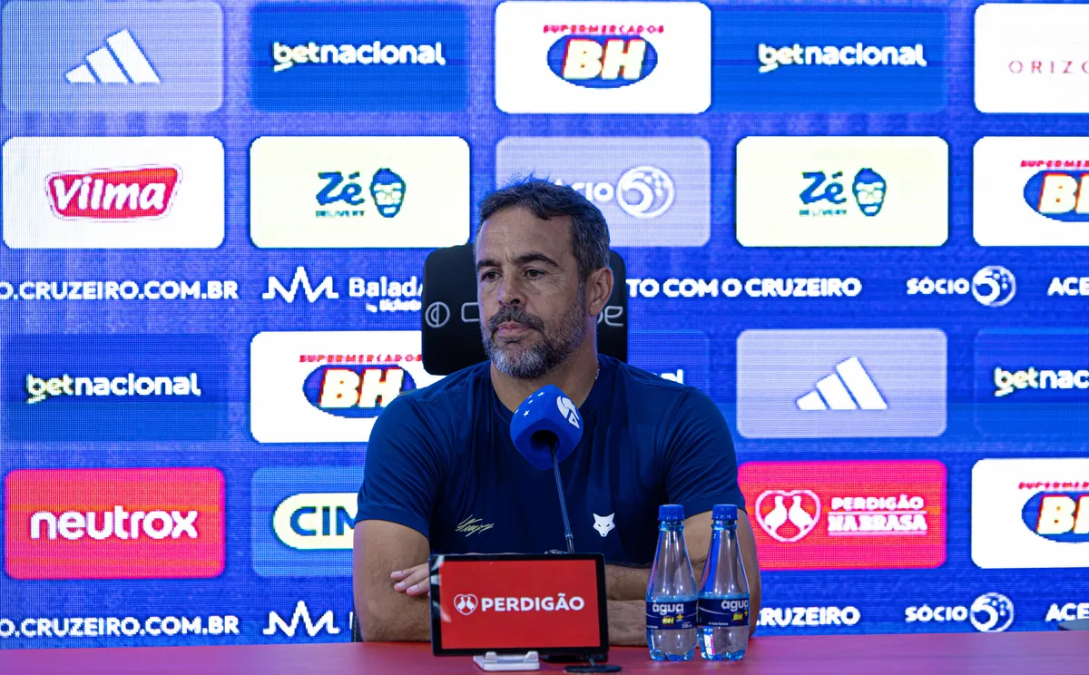 Artur Jorge destaca reação do Cruzeiro após eliminações e mira G-5: "Objetivo, não uma obrigação"