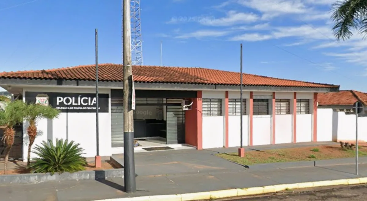 Homem é socorrido com ferimentos graves após ser esfaqueado em praça no interior de SP