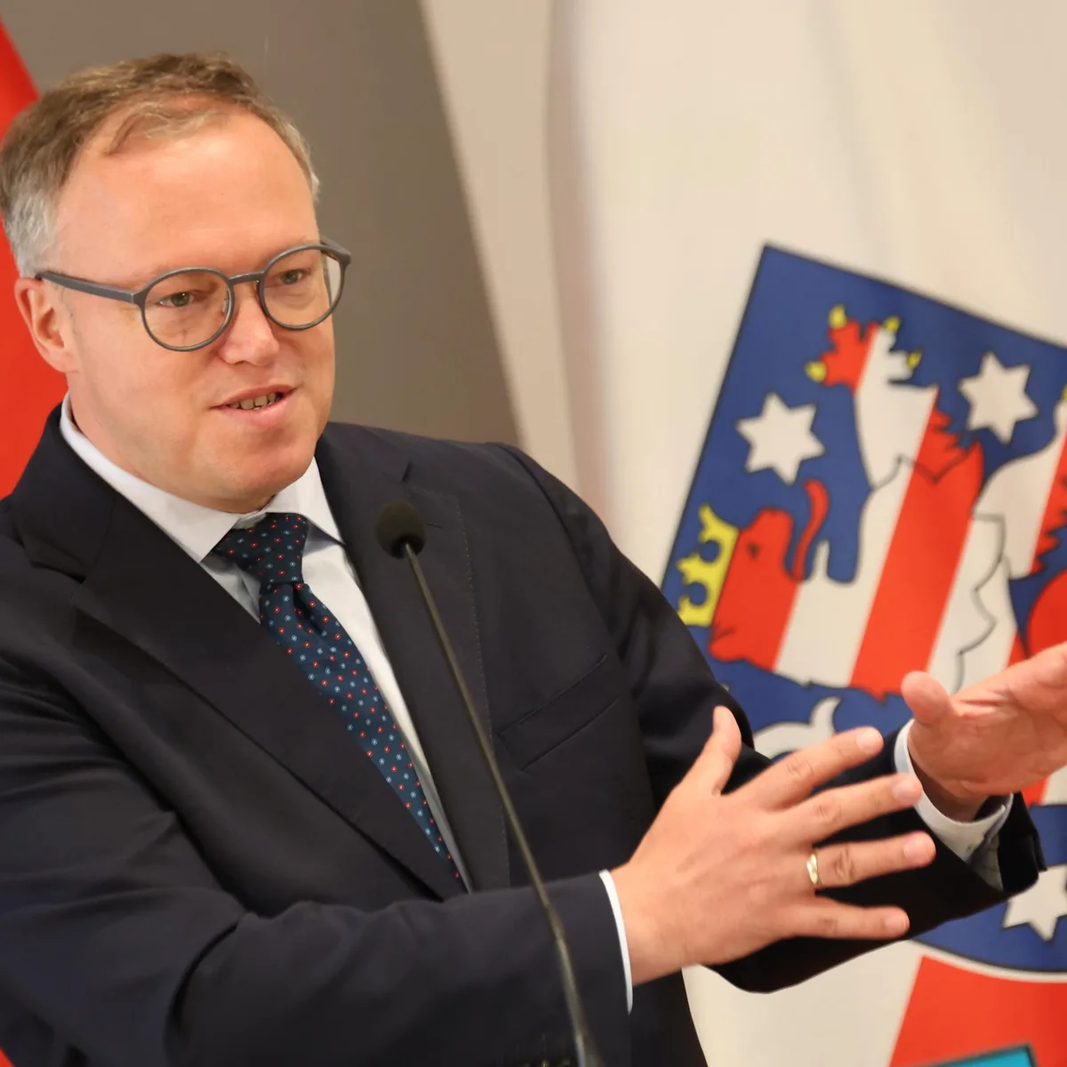 Thüringen - Voigt setzt weiter auf Brombeer-Koalition - Richtungsstreit im BSW