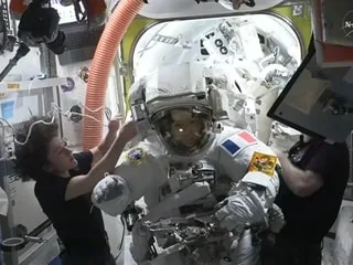DIRECT VIDÉO. Nouvelle sortie de Sophie Adenot dans l’espace : suivez la mission de l’astronaute française hors de l’ISS