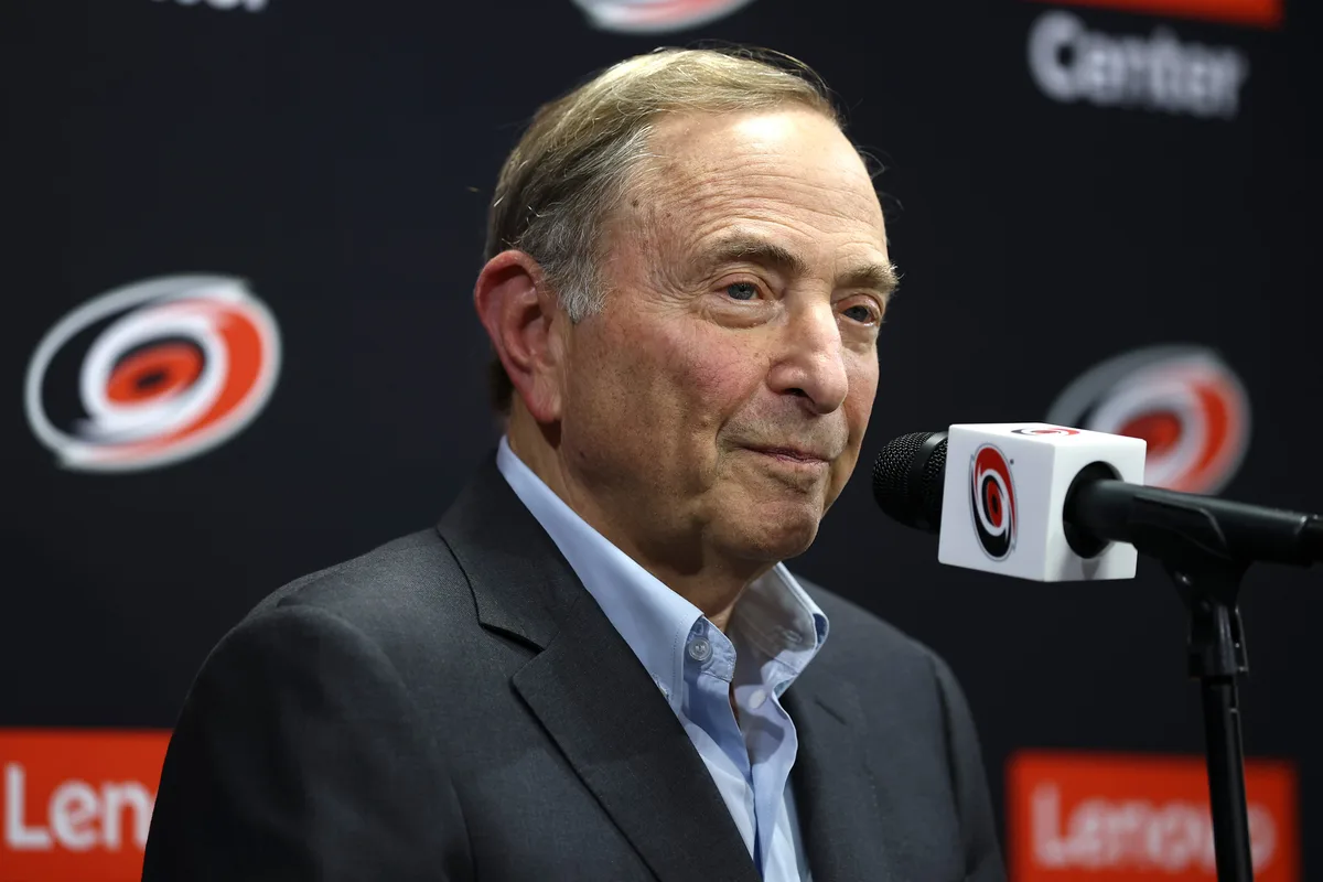 Bettman starting to give off signs that his time running the NHL may be nearing an end