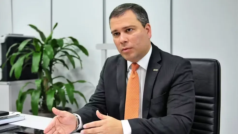 Kassio se reúne com Meta após cobrança sobre favorecimento a Flávio pela IA