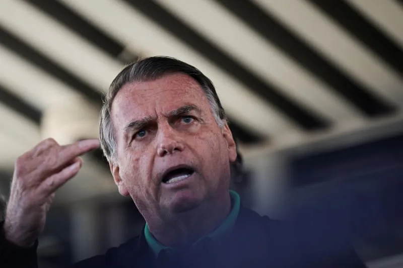 La Justicia de Brasil autorizó a Jair Bolsonaro a salir de prisión domiciliaria para recibir atención odontológica