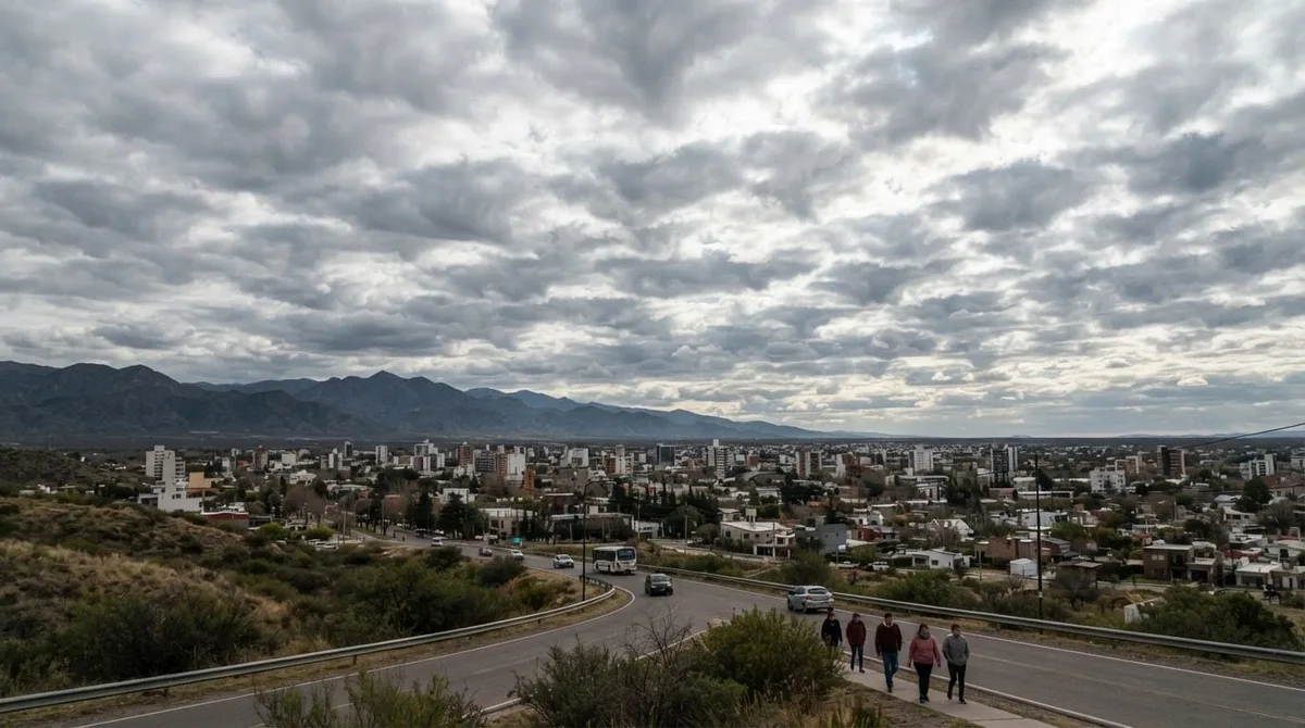 Clima en San Luis hoy sábado 22 de agosto: nubes dispersas y leve viento del noroeste