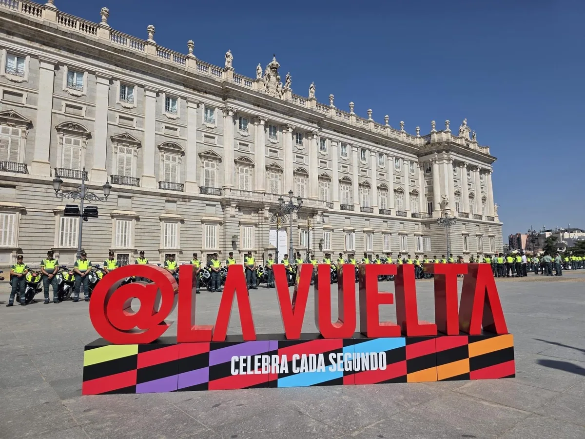 132 guardias civiles velarán por la seguridad de ciclistas, equipos y afición en La Vuelta 2026
