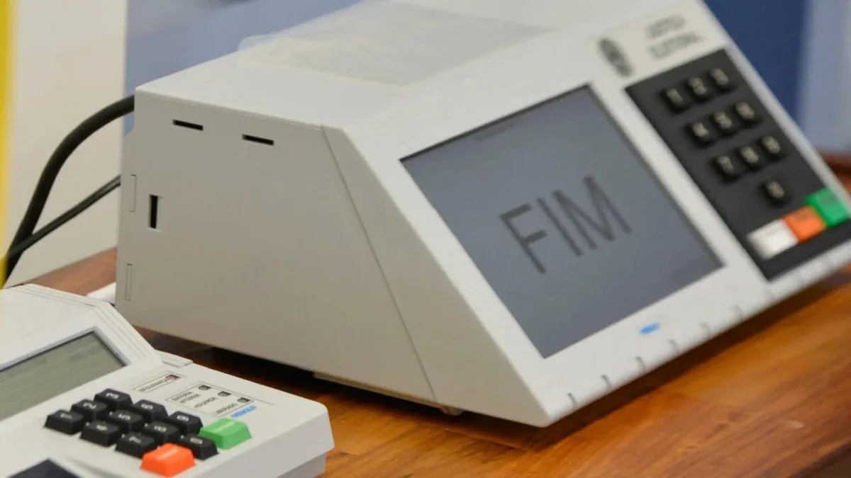 Candidatos dividem agenda entre gravações e ruas nesta terça-feira