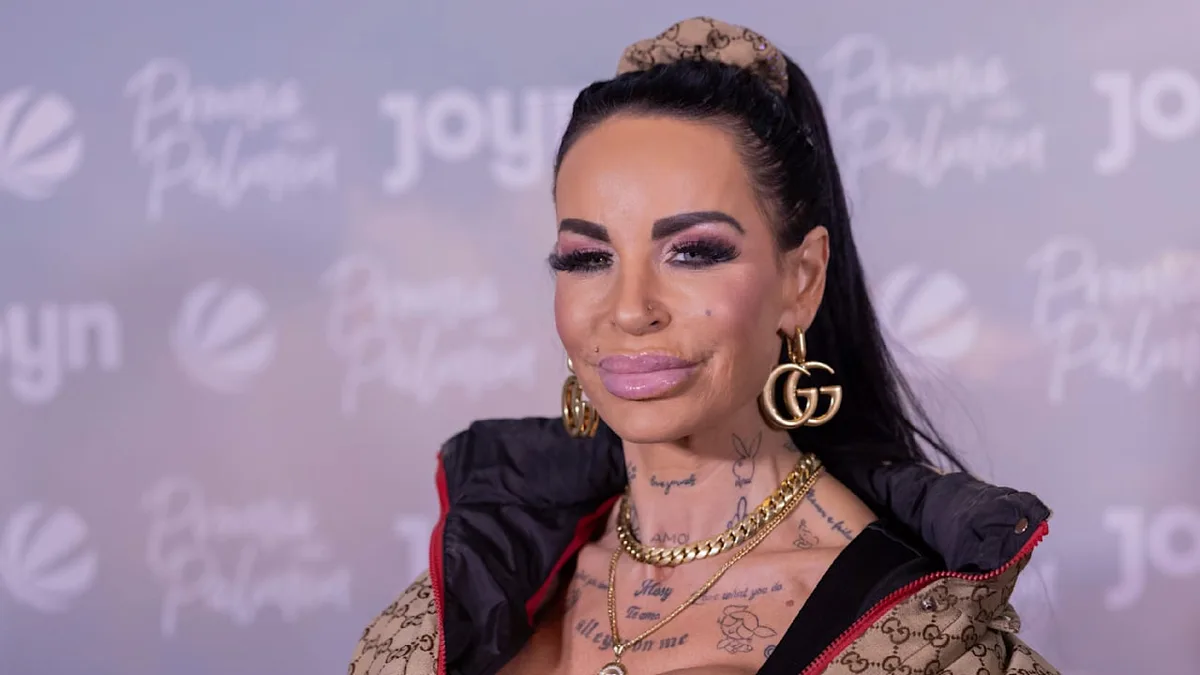 Steckbrief - So tickt Reality-Star Gina-Lisa Lohfink