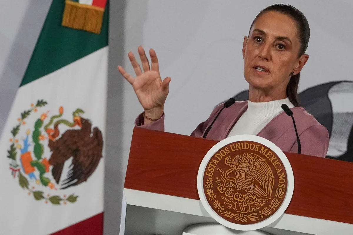 El falso problema de la doble nacionalidad