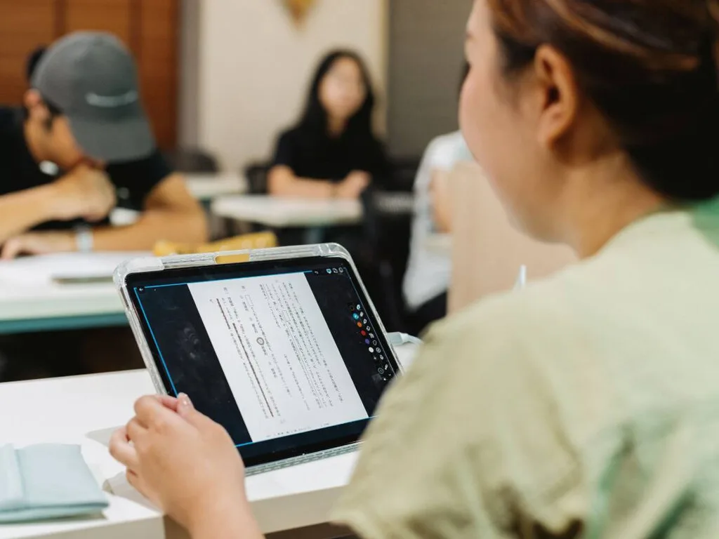 México tiene becas para ir a Japón y aprender tecnología, innovación y ciencia: así puedes aplicar