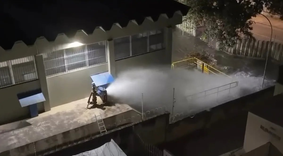 VÍDEO: muro cai durante vazamento em Estação da Copasa, no Barreiro