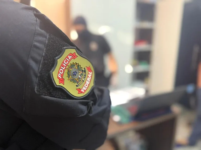 Como a Polícia Federal pode agir para complicar a vida de políticos, segundo um ministro do STF