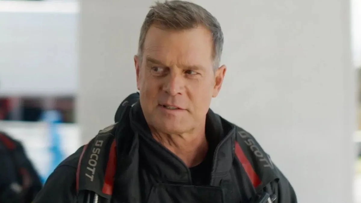 9-1-1 ce soir sur M6 : que devient Peter Krause (Bobby Nash) depuis son départ de la série ?