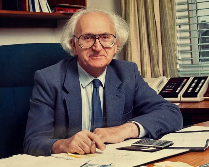 Cyril Hilsum obituary