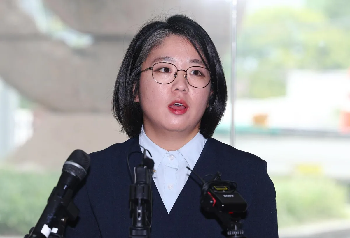 시민단체, 용혜인 고발…“부모와 공항 귀빈실 이용”