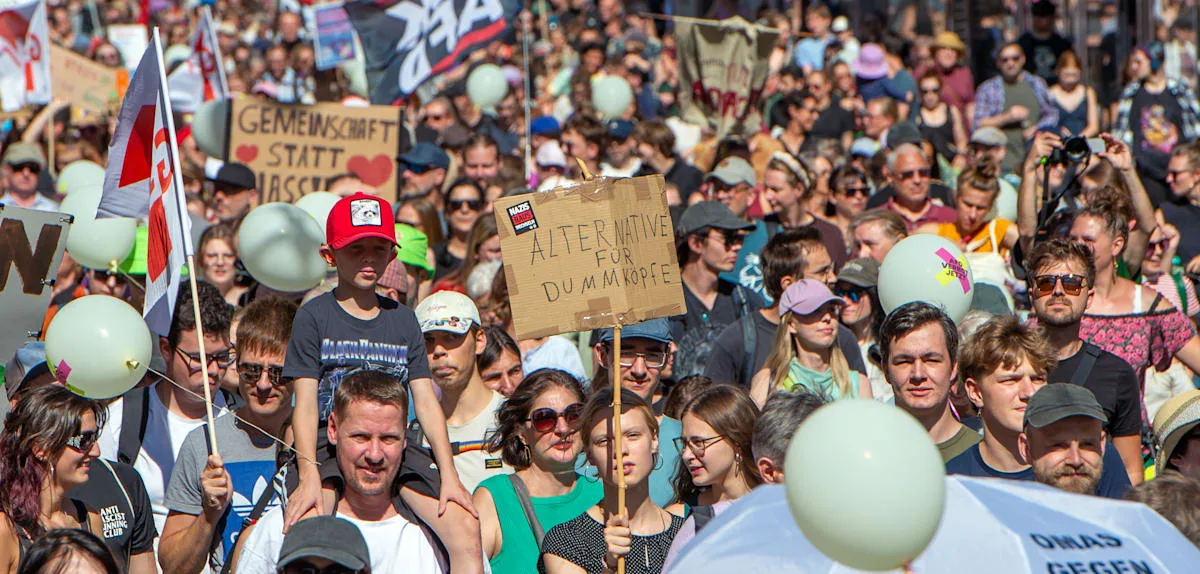 Jeder Fünfte würde Deutschland unter AfD-Regierung verlassen