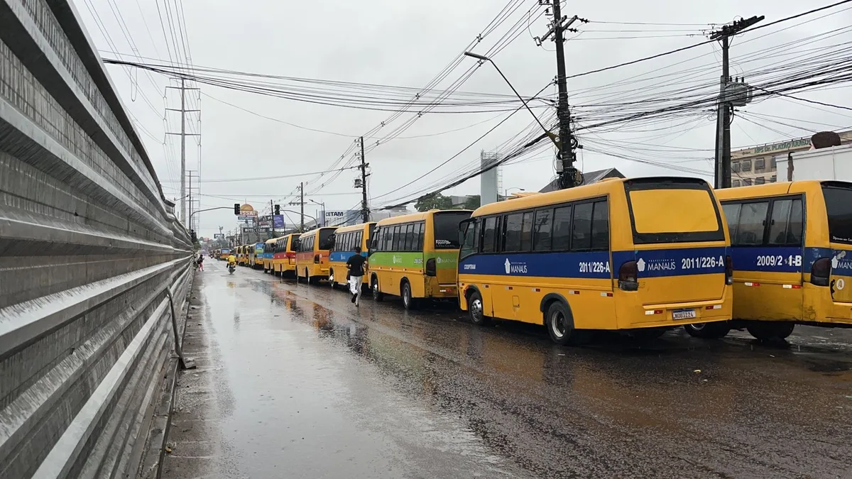 Câmara de Manaus aprova subsídio de até R$ 3 milhões por mês para 'amarelinhos' e transporte executivo