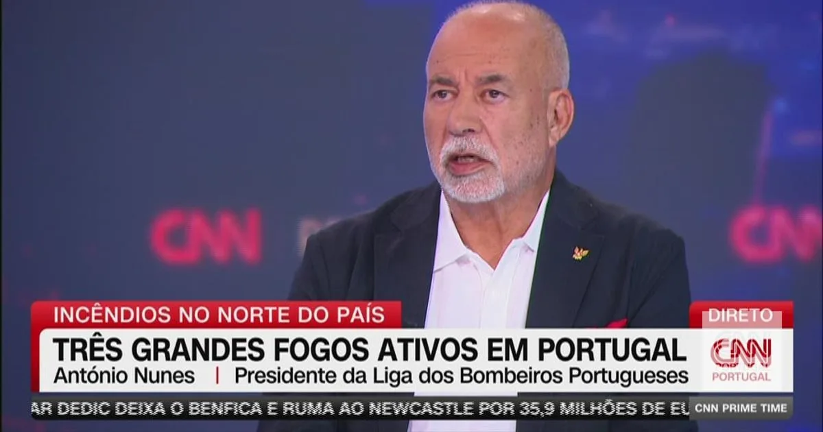 Incêndio em Arouca deverá "progredir com forte intensidade" e pode obrigar a "evacuar" localidades