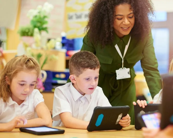 ‘Our children are less cognitively capable,’ says neuroscientist who wants to cut screen use in schools
