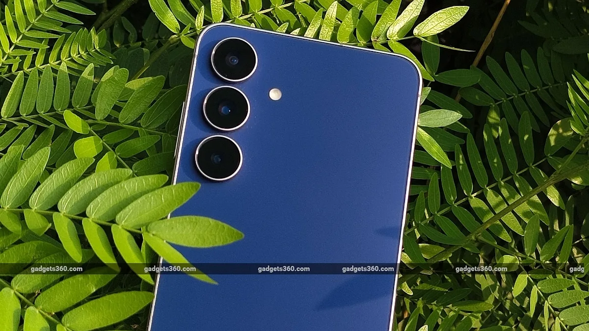 Samsung Galaxy S26 FE Renders Leak Again, Suggesting Three Colour Options